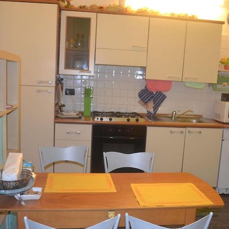 Casa Lory Appartement Bologna Buitenkant foto