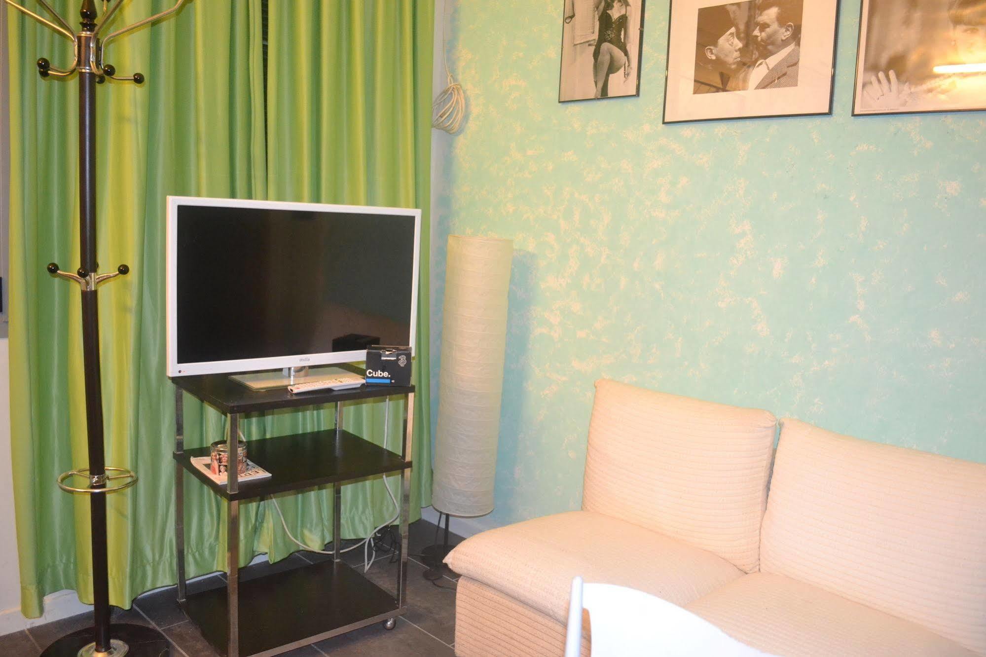 Casa Lory Appartement Bologna Buitenkant foto